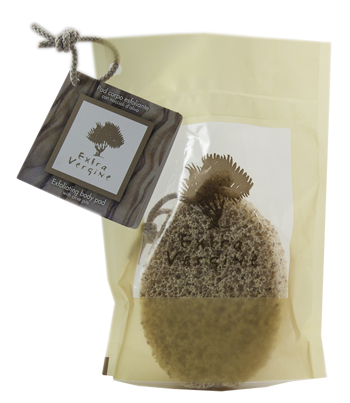 SPUGNA CORPO ESFOLIANTE CON NOCCIOLI D'OLIVA 1 PEZZO - famajoy.it