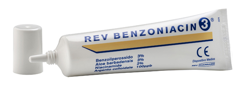 REV BENZONIACIN 3 CREMA 30 ML - famajoy.it