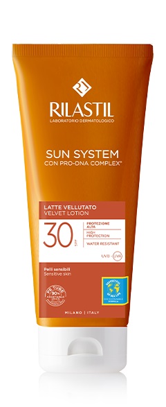 RILASTIL SUN SYSTEM PHOTO PROTECTION TERAPY LATTE VELLUTANTE SPF 30 200 ML - famajoy.it